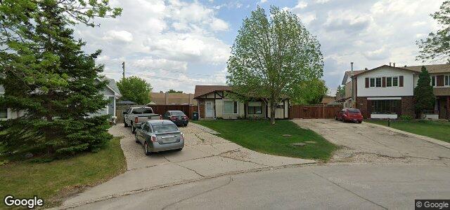 100 Lake Village Road（加拿大曼尼托巴省温尼伯市）房屋照片