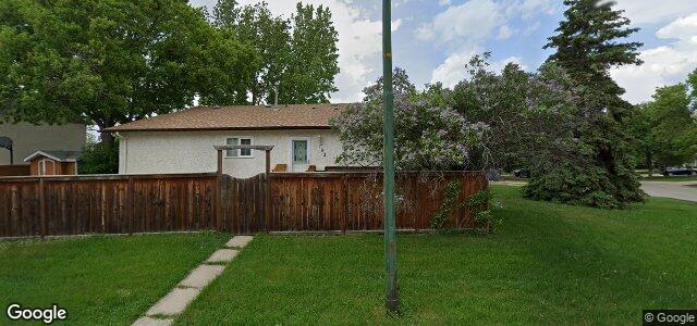 Larawan ng 103 Lake Village Road sa Winnipeg, Manitoba