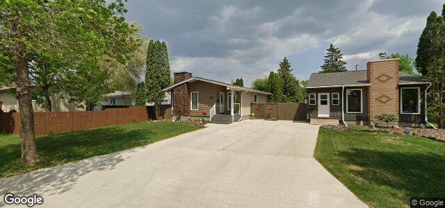 103 Swan Lake Bay（加拿大曼尼托巴省温尼伯市）房屋照片