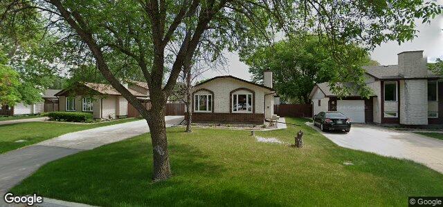 107 Syracuse Crescent（加拿大曼尼托巴省温尼伯市）房屋照片