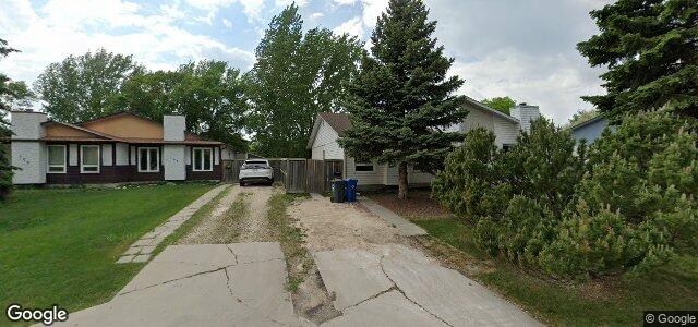 109 Lake Village Road（加拿大曼尼托巴省温尼伯市）房屋照片