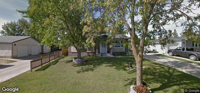 11 Lake Grove Bay（加拿大曼尼托巴省温尼伯市）房屋照片