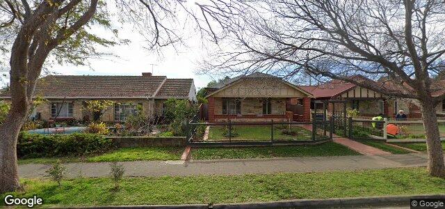 11 Salisbury Crescent（加拿大曼尼托巴省温尼伯市）房屋照片