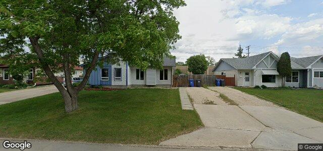 110 Lake Village Road（加拿大曼尼托巴省温尼伯市）房屋照片