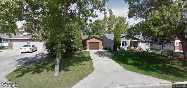 114 Lake Grove Bay（加拿大曼尼托巴省温尼伯市）房屋照片