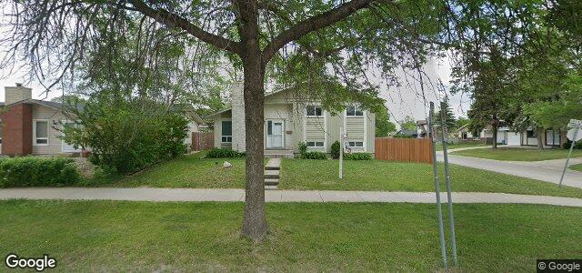 1239 Chancellor Drive（加拿大曼尼托巴省温尼伯市）房屋照片