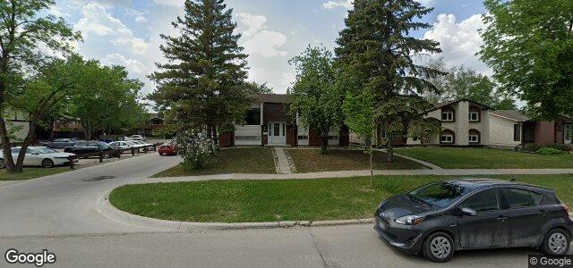 1307 Chancellor Drive（加拿大曼尼托巴省温尼伯市）房屋照片