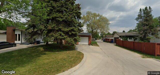 131 Swan Lake Bay（加拿大曼尼托巴省温尼伯市）房屋照片