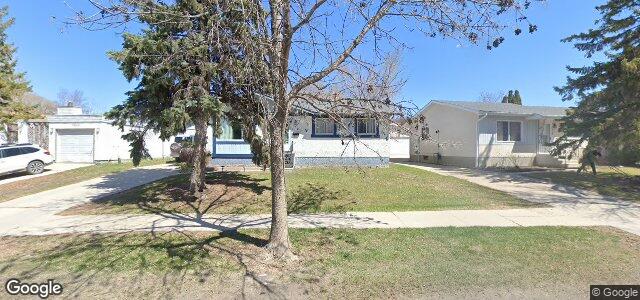 1420 Chancellor Drive（加拿大曼尼托巴省温尼伯市）房屋照片