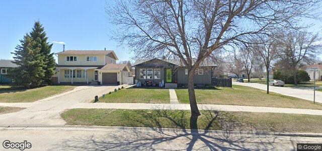 1449 Chancellor Drive（加拿大曼尼托巴省温尼伯市）房屋照片