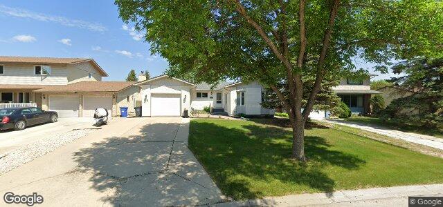 15 Quincy Bay（加拿大曼尼托巴省温尼伯市）房屋照片