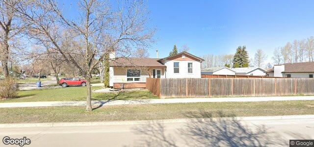 Photo of 150 Syracuse Crescent in Winnipeg, Manitoba