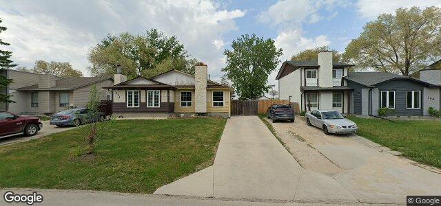 152 Lake Village Road（加拿大曼尼托巴省温尼伯市）房屋照片