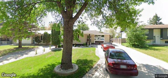 1627 Chancellor Drive（加拿大曼尼托巴省温尼伯市）房屋照片