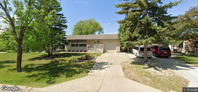 1718 Chancellor Drive（加拿大曼尼托巴省温尼伯市）房屋照片