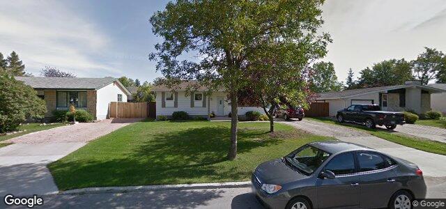 18 Lake Grove Bay（加拿大曼尼托巴省温尼伯市）房屋照片