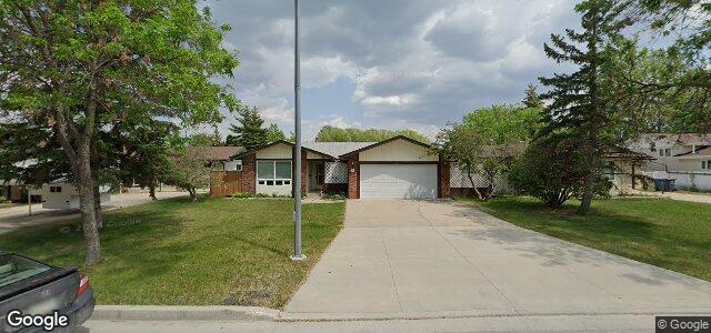 18 Swan Lake Bay（加拿大曼尼托巴省温尼伯市）房屋照片