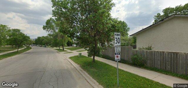 1856 Chancellor Drive（加拿大曼尼托巴省温尼伯市）房屋照片