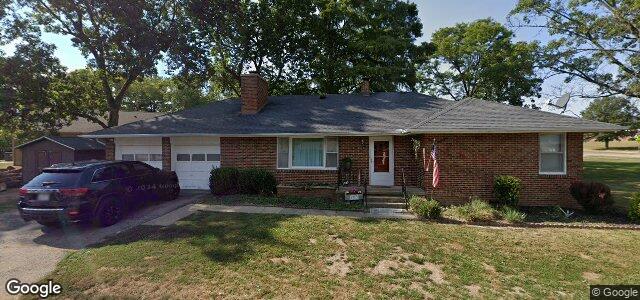 203 Augusta Drive（加拿大曼尼托巴省温尼伯市）房屋照片