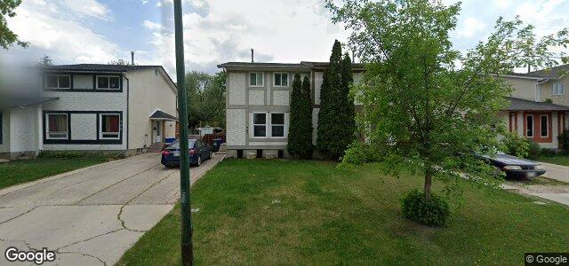 207 Lake Village Road（加拿大曼尼托巴省温尼伯市）房屋照片