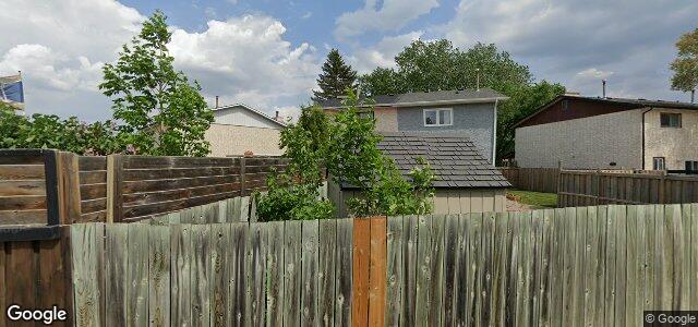 21 West Lake Crescent（加拿大曼尼托巴省温尼伯市）房屋照片