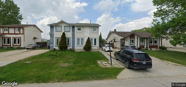 212 Lake Village Road（加拿大曼尼托巴省温尼伯市）房屋照片