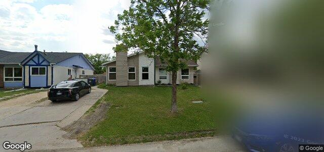 242 Lake Village Road（加拿大曼尼托巴省温尼伯市）房屋照片