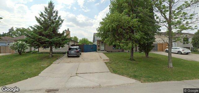 262 Lake Village Road（加拿大曼尼托巴省温尼伯市）房屋照片