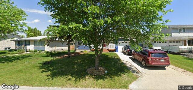 27 Quincy Bay（加拿大曼尼托巴省温尼伯市）房屋照片