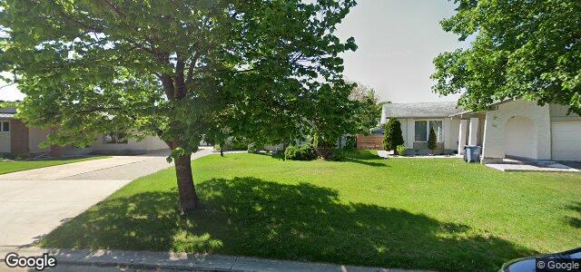 38 Montclair Bay（加拿大曼尼托巴省温尼伯市）房屋照片