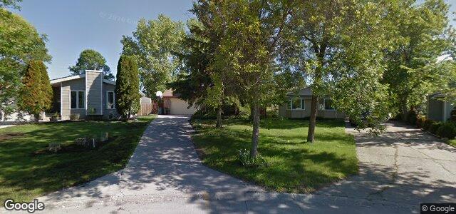 38 Swan Lake Bay（加拿大曼尼托巴省温尼伯市）房屋照片