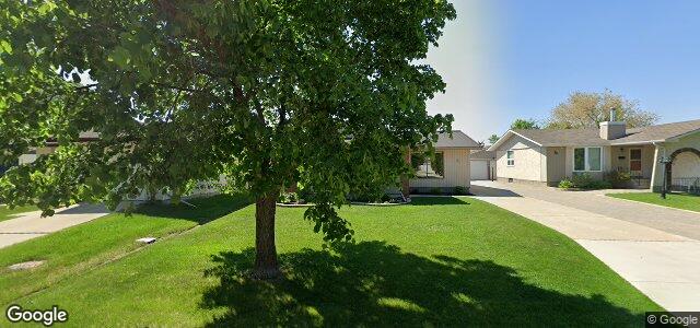 42 Montclair Bay（加拿大曼尼托巴省温尼伯市）房屋照片