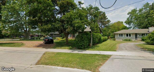 51 Lakeshore Road（加拿大曼尼托巴省温尼伯市）房屋照片