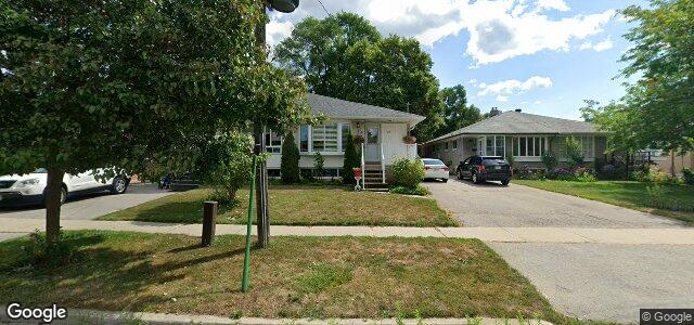 55 Syracuse Crescent（加拿大曼尼托巴省温尼伯市）房屋照片