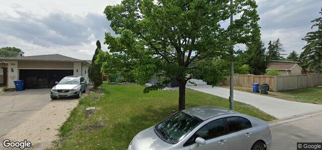 61 Lakeland Place（加拿大曼尼托巴省温尼伯市）房屋照片