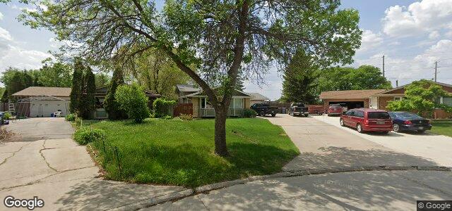 74 Lake Albrin Bay（加拿大曼尼托巴省温尼伯市）房屋照片