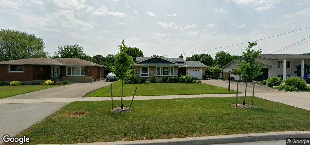 90 Lakeshore Road（加拿大曼尼托巴省温尼伯市）房屋照片