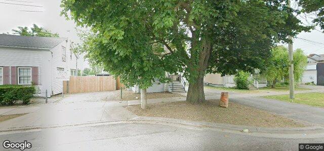 102 Queenston Street（加拿大曼尼托巴省温尼伯市）房屋照片