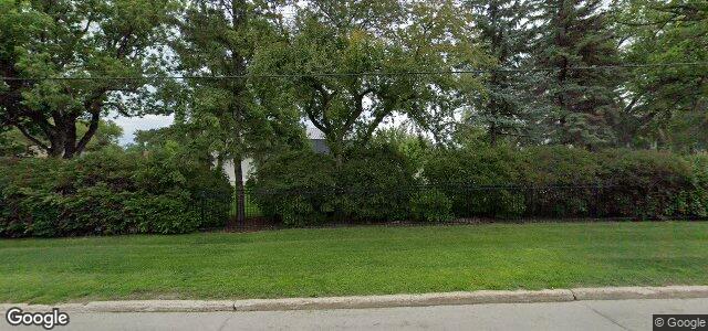 Larawan ng 1021 Wellington Crescent sa Winnipeg, Manitoba