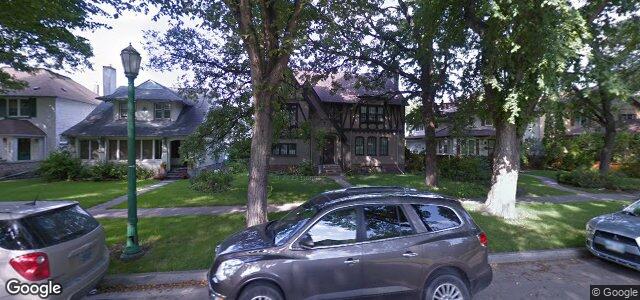 105 Queenston Street（加拿大曼尼托巴省温尼伯市）房屋照片