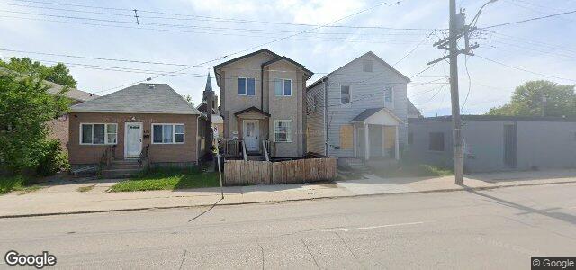 686 Logan Avenue（加拿大曼尼托巴省温尼伯市）房屋照片