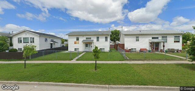 Photo of 723 Ross Avenue in Winnipeg, Manitoba