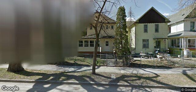 Larawan ng 206 Balmoral Street sa Winnipeg, Manitoba