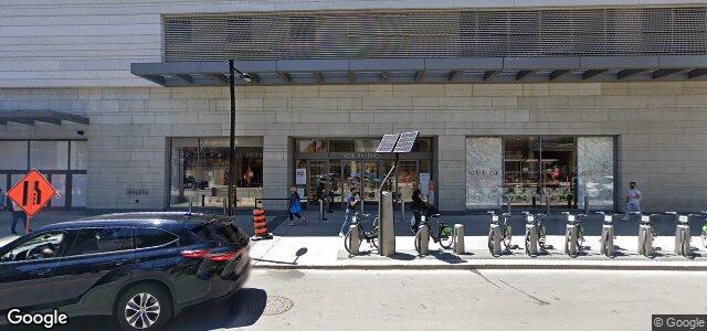 Larawan ng 230 Young Street sa Winnipeg, Manitoba