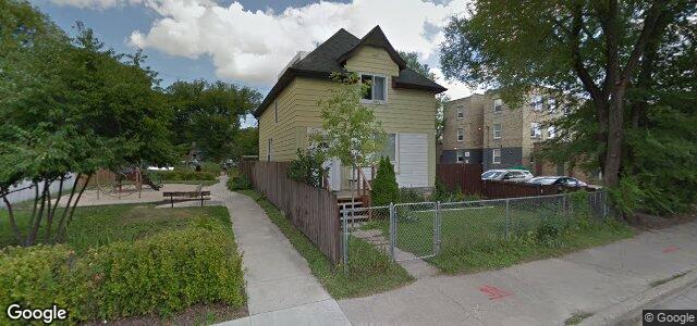 Larawan ng 251 Langside Street sa Winnipeg, Manitoba