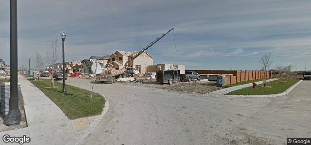 215 Phoenix Way（加拿大曼尼托巴省温尼伯市）房屋照片