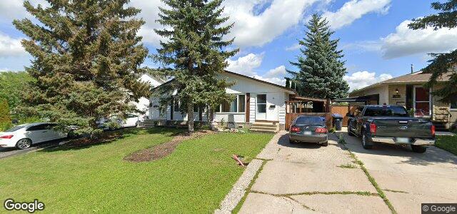 Photo of 11 Evenwood Crescent in Winnipeg, Manitoba