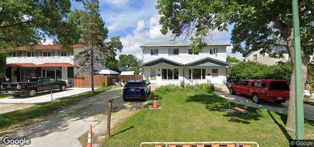 15 Harwood Crescent（加拿大曼尼托巴省温尼伯市）房屋照片