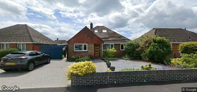 15 Honeybourne Crescent（加拿大曼尼托巴省温尼伯市）房屋照片