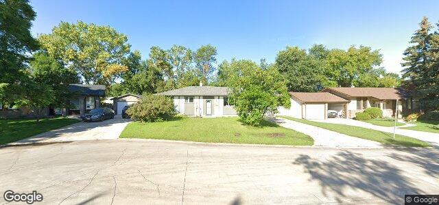 16 Farnley Place（加拿大曼尼托巴省温尼伯市）房屋照片